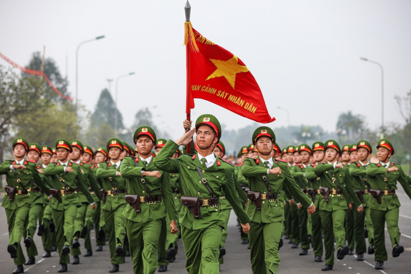 Tuyên truyền kỷ niệm 80 năm Ngày truyền thống Công an nhân dân Việt Nam và 20 năm Ngày hội Toàn dân bảo vệ an ninh Tổ quốc