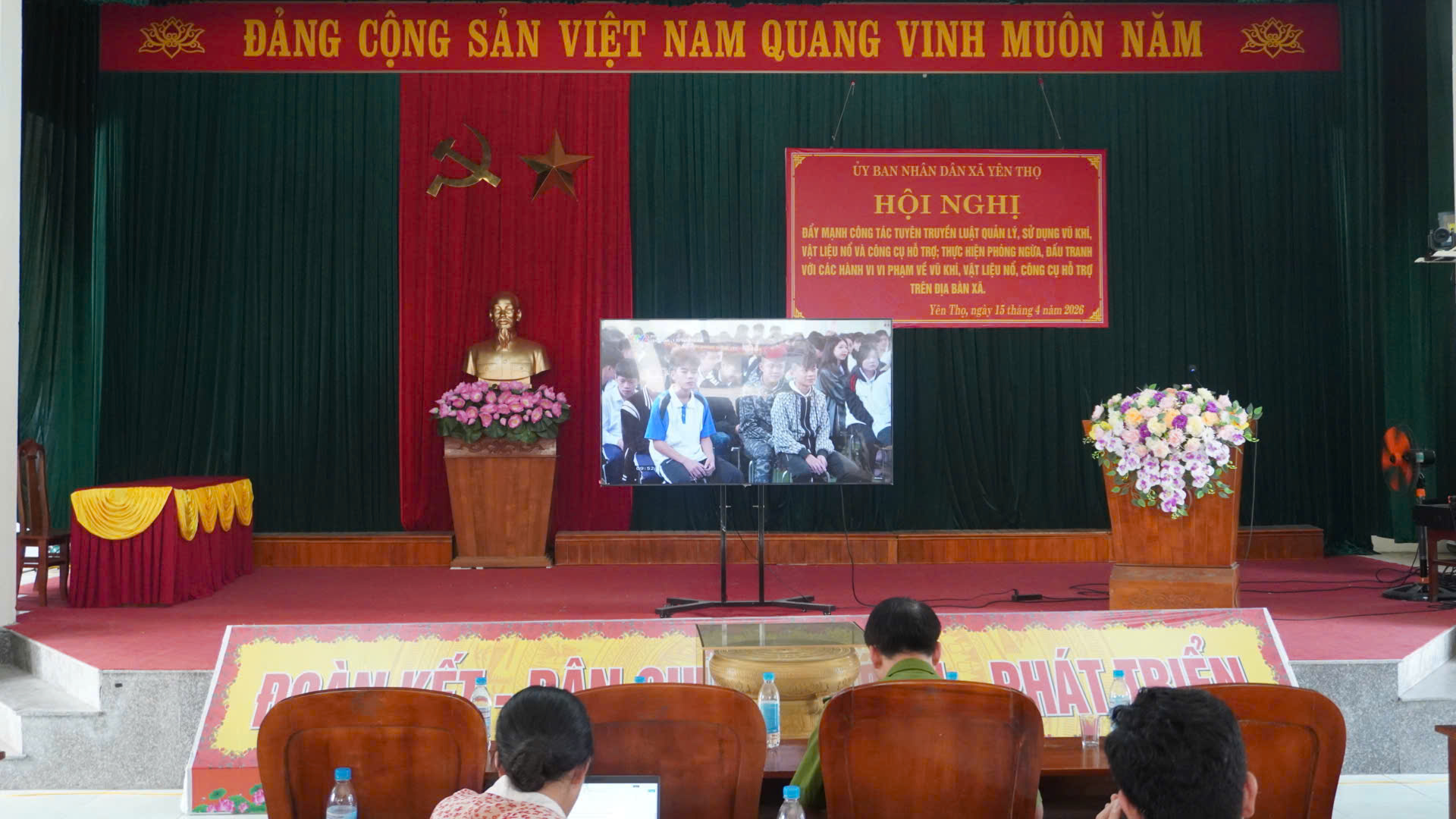 UBND xã Yên Thọ quán triệt những nội dung cơ bản, điểm mới của Luật Quản lý, sử dụng vũ khí, vật liệu nổ và công cụ hỗ trợ