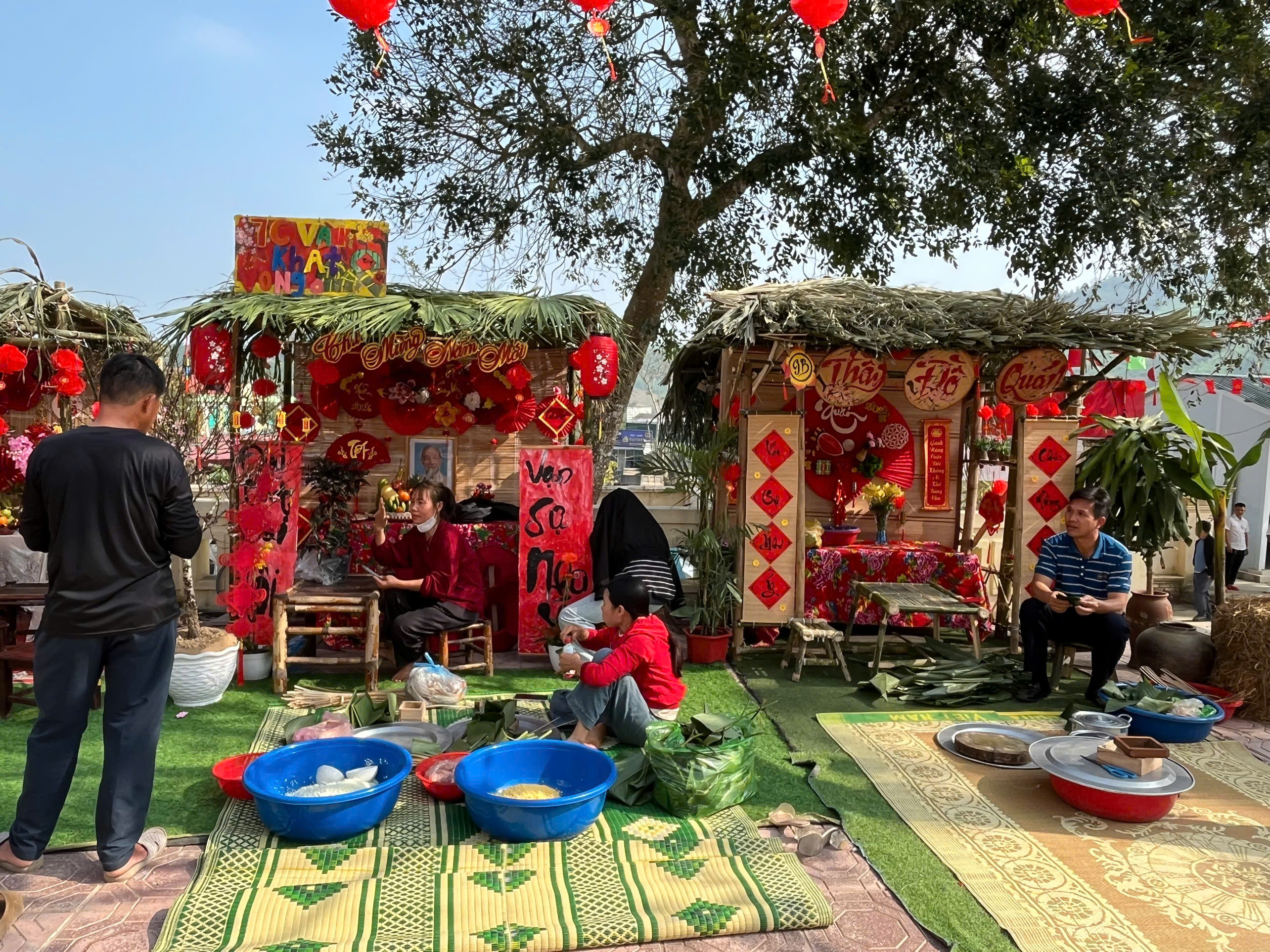 Anh-tin-bai