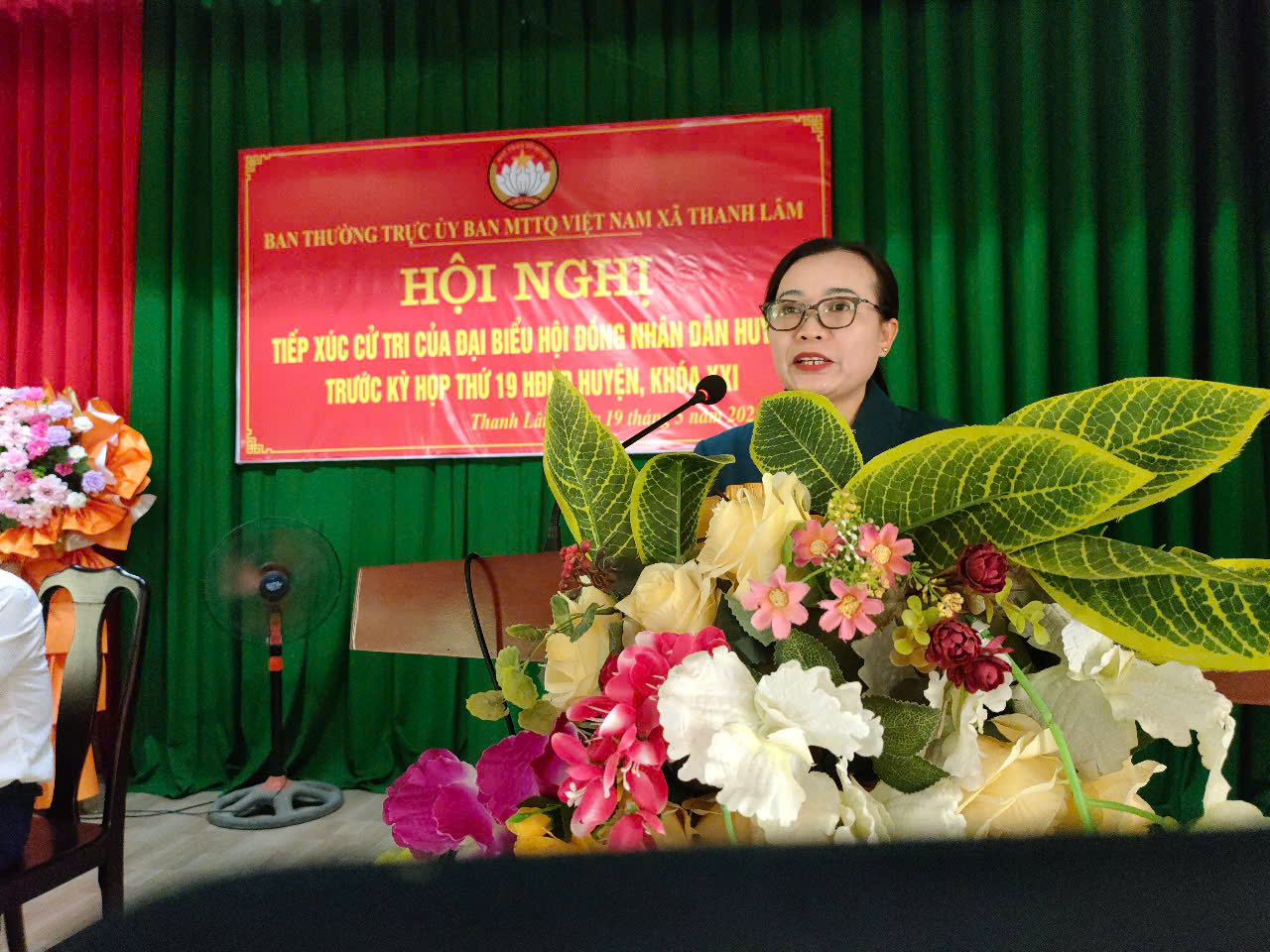Bà phượng.jpg