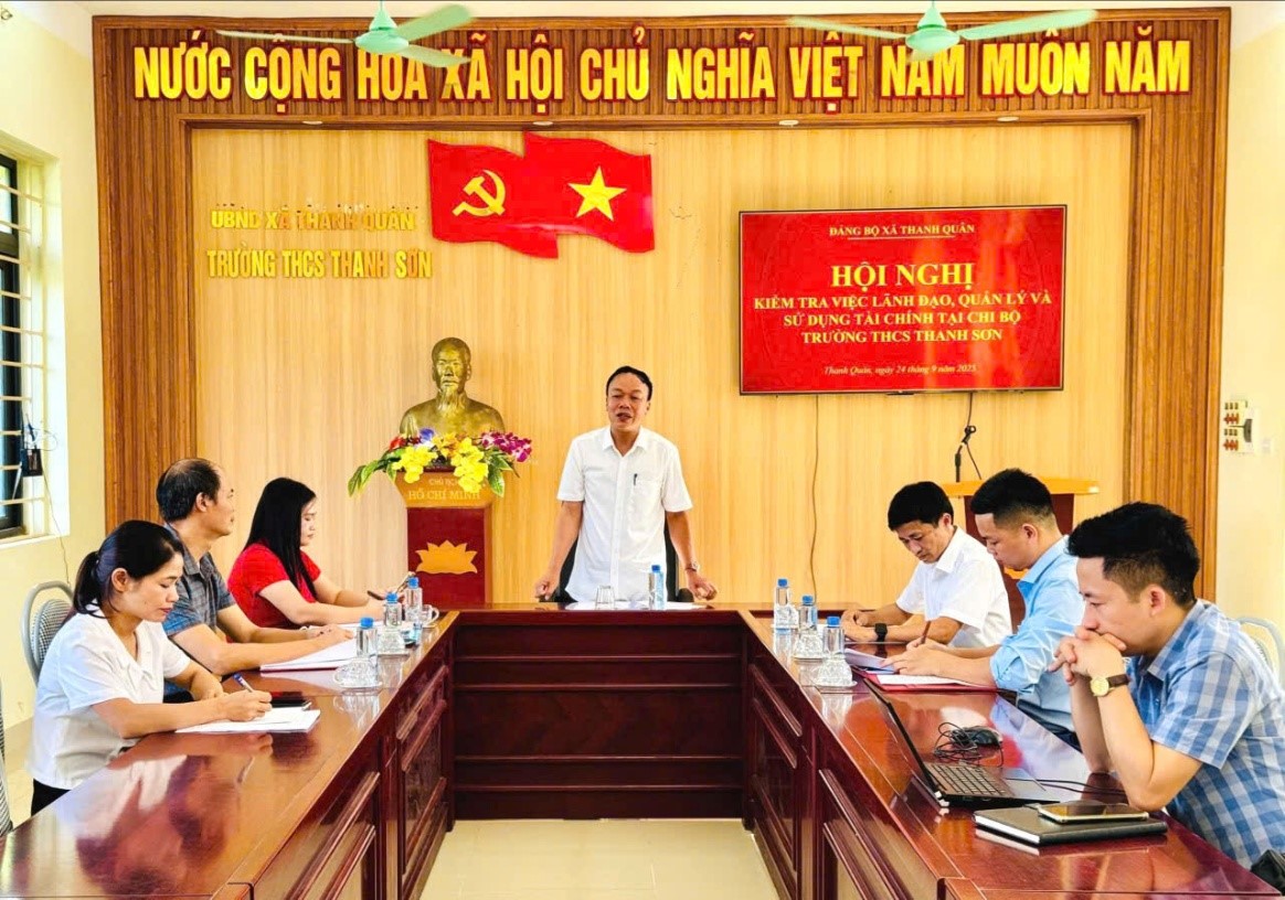 Thanh Quân: Một số giải pháp nâng cao chất lượng công tác kiểm tra, giám sát ở chi bộ