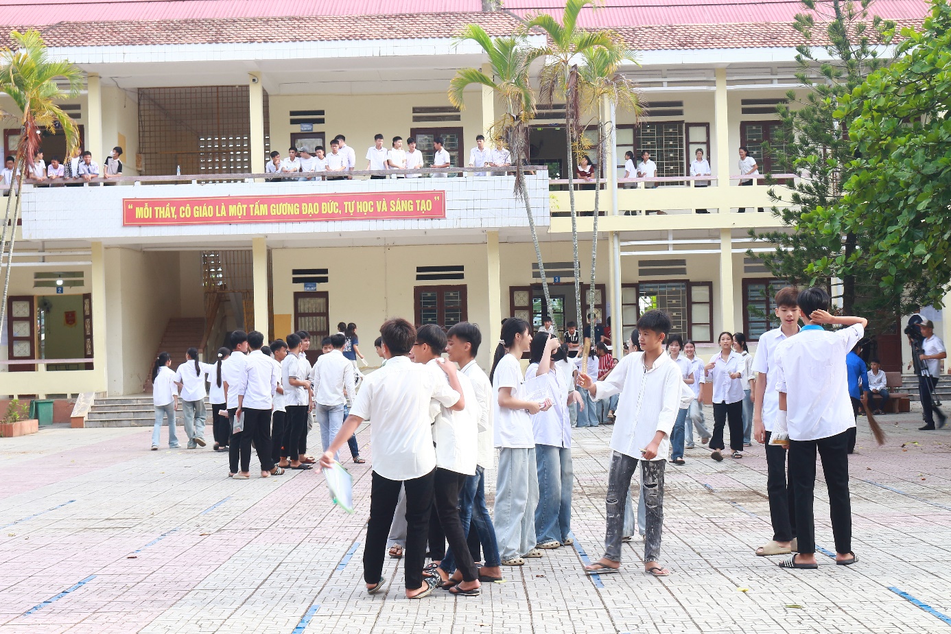 Picture 12