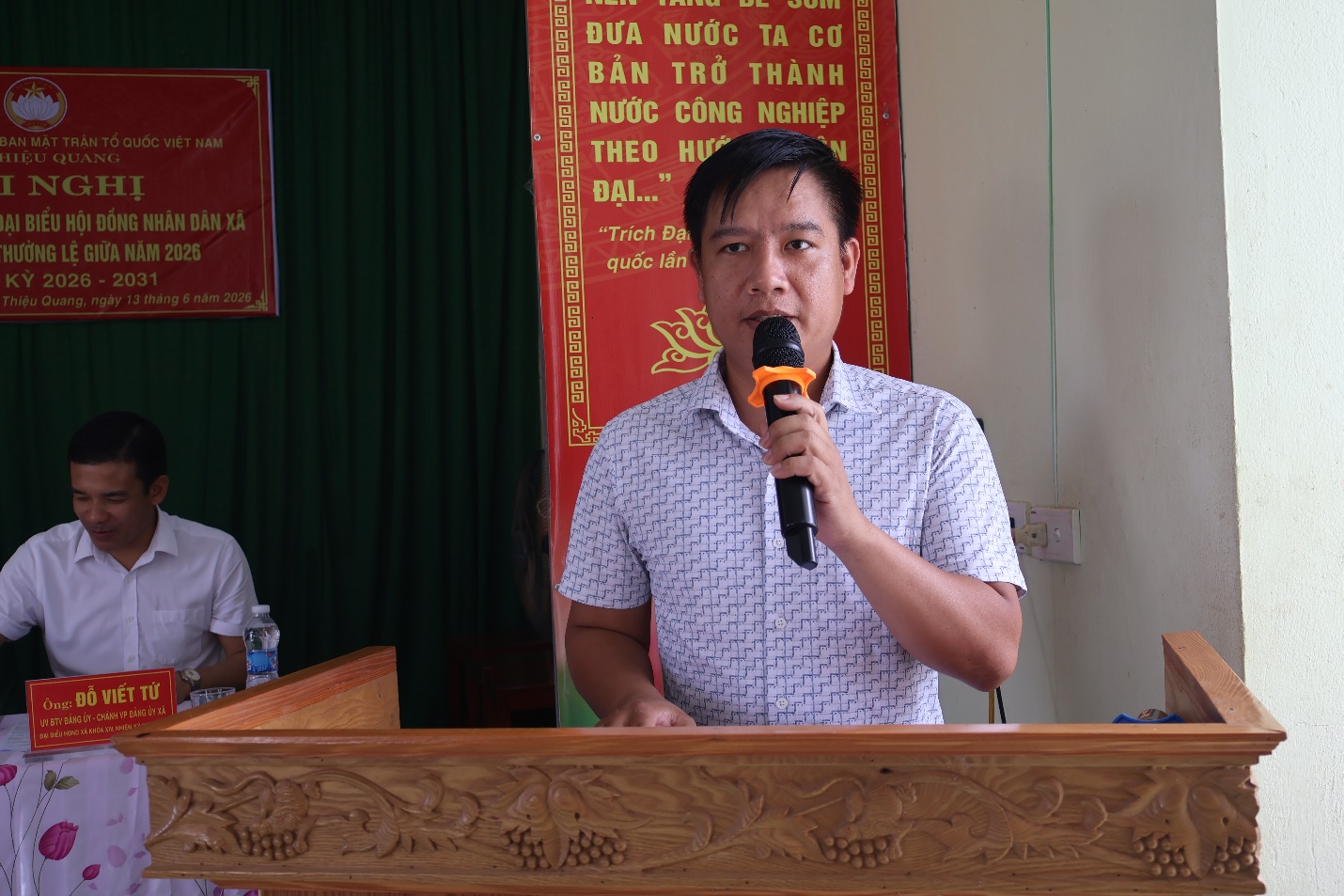 C:\Users\PC\Desktop\Tiếp xúc cử tri quản xã\IMG_2205.JPG