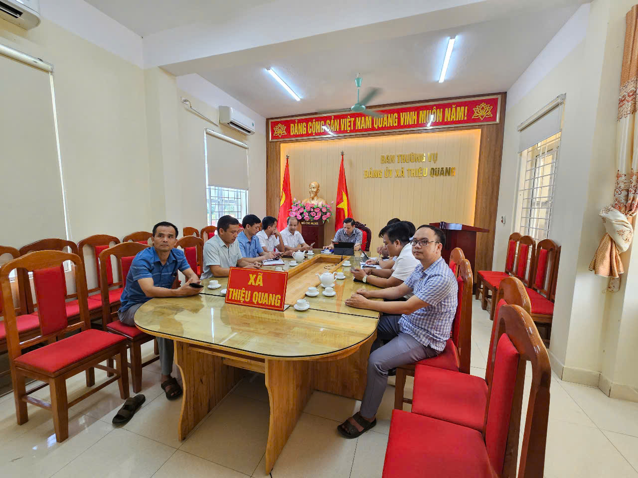 E:\TTCUDUC\ảnh đưa tin năm 2025\Sáng 16.7.2025 HN thường trực\gen-h-z6808797013363_af172d9af4e18f76668d4d72b494c3aa.jpg