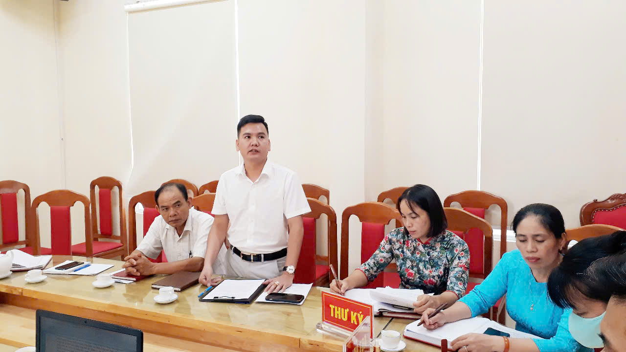 E:\TTCUDUC\ảnh đưa tin năm 2025\ĐH chi bộ UBMTTQ xã 18.7.2025\gen-n-z6816212541346_0c3d2924867b311aa93e7f8e481c827b.jpg
