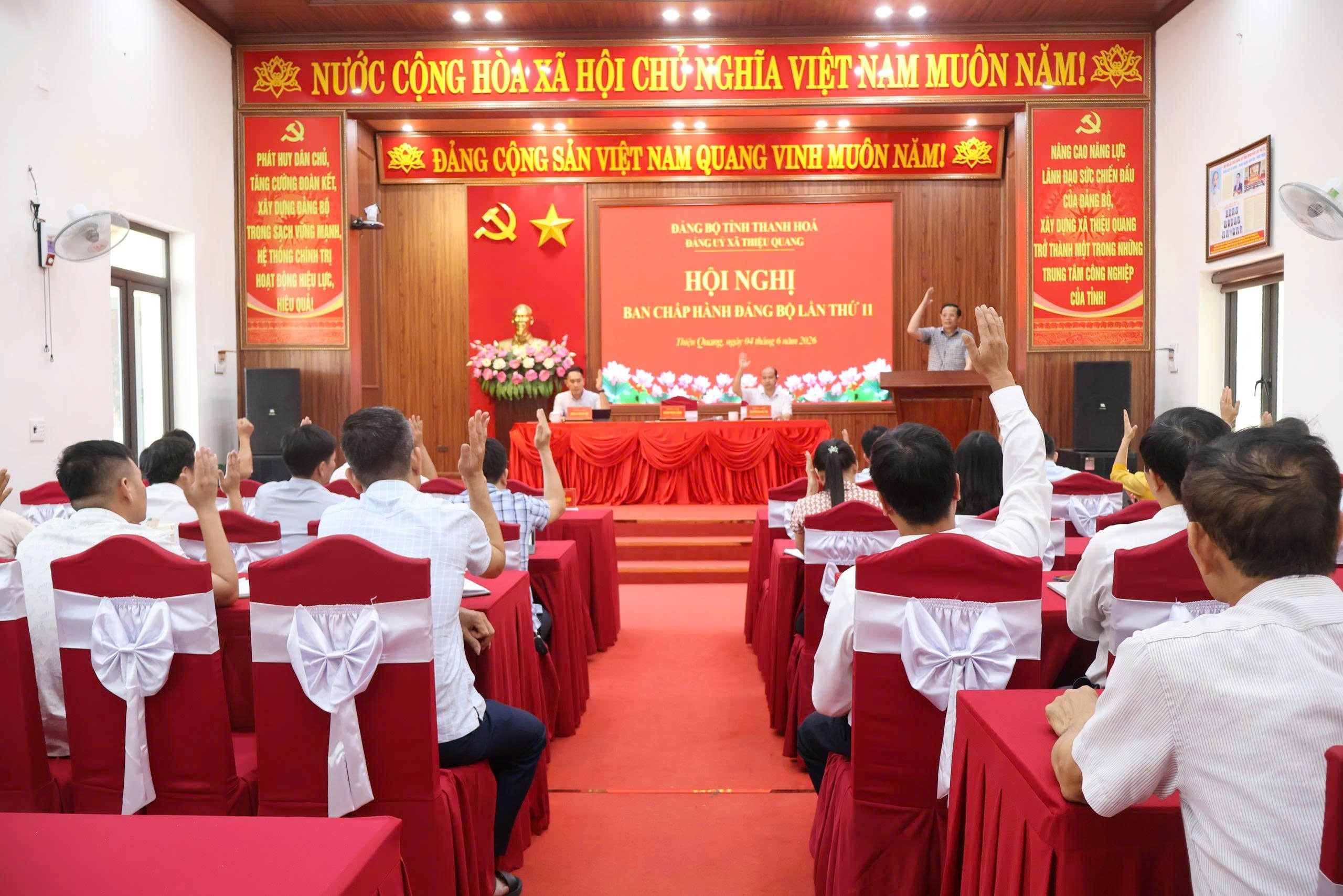 Đảng ủy xã Thiệu Quang tổ chức Hội nghị Ban Chấp hành Đảng bộ xã lần thứ 11