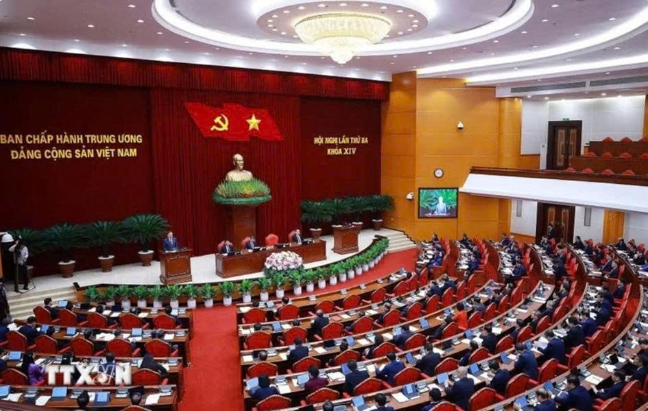 Thông cáo báo chí về ngày làm việc thứ nhất Hội nghị Trung ương 3 khóa XIV