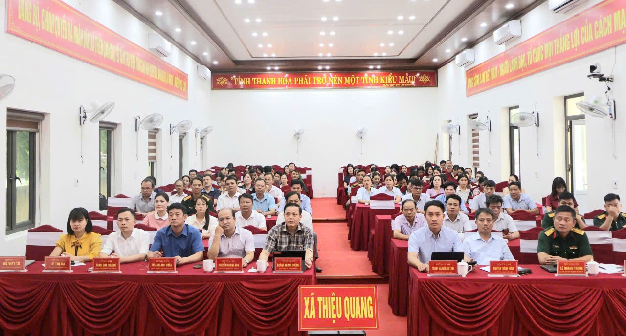 Đảng uỷ xã Thiệu Quang tham gia hội nghị trực tuyến nghiên cứu, học tập Nghị quyết Hội nghị Trung ương 3 khóa XIV