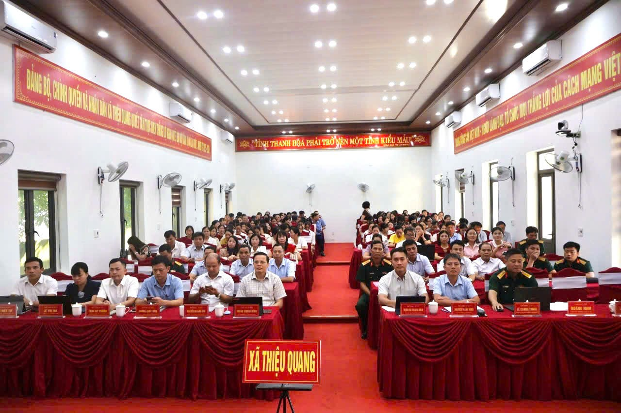 Xã Thiệu Quang Hội nghị toàn quốc nghiên cứu, học tập, quán triệt và triển khai thực hiện một số Nghị quyết, Chỉ thị của Bộ Chính trị   