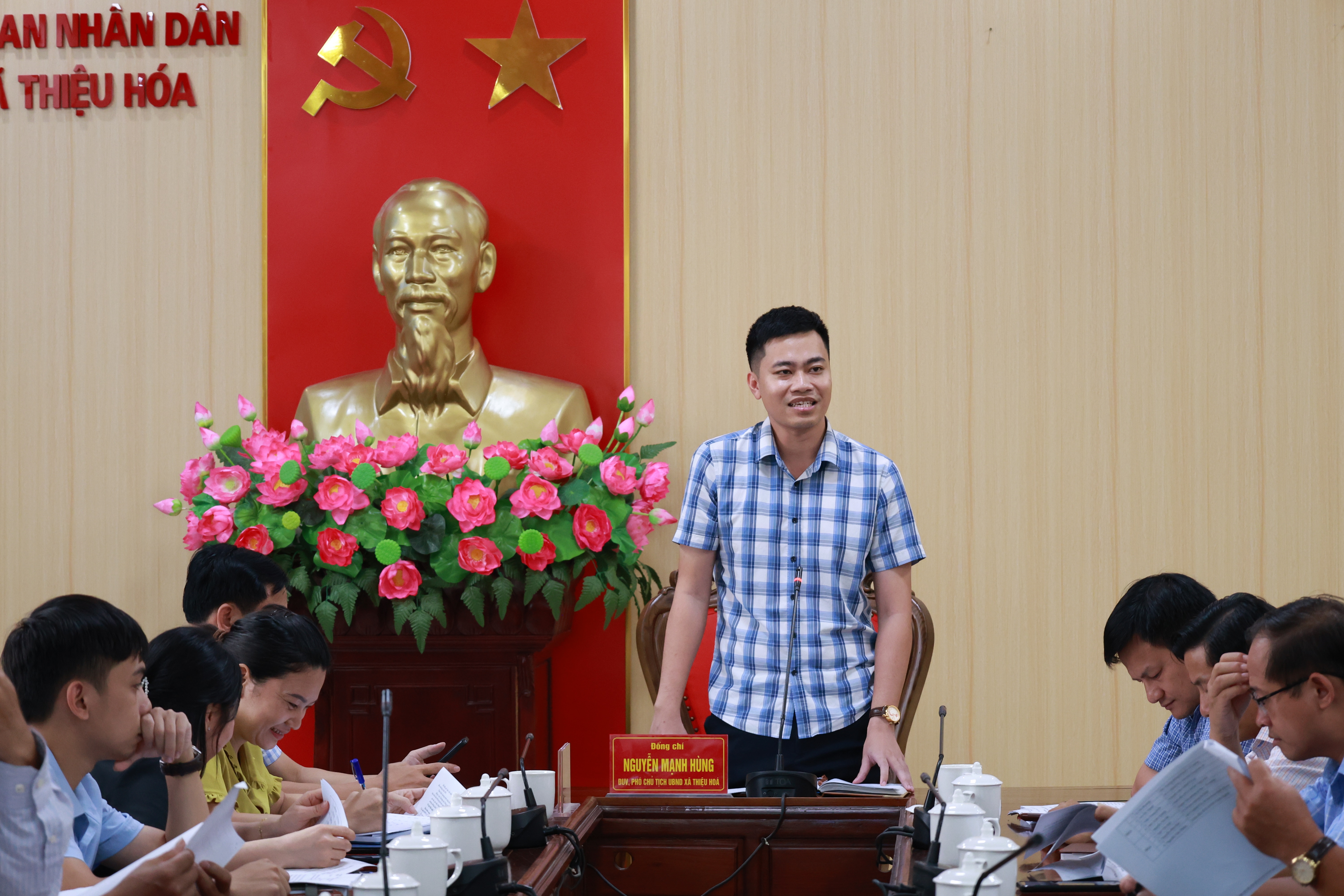 Anh-tin-bai