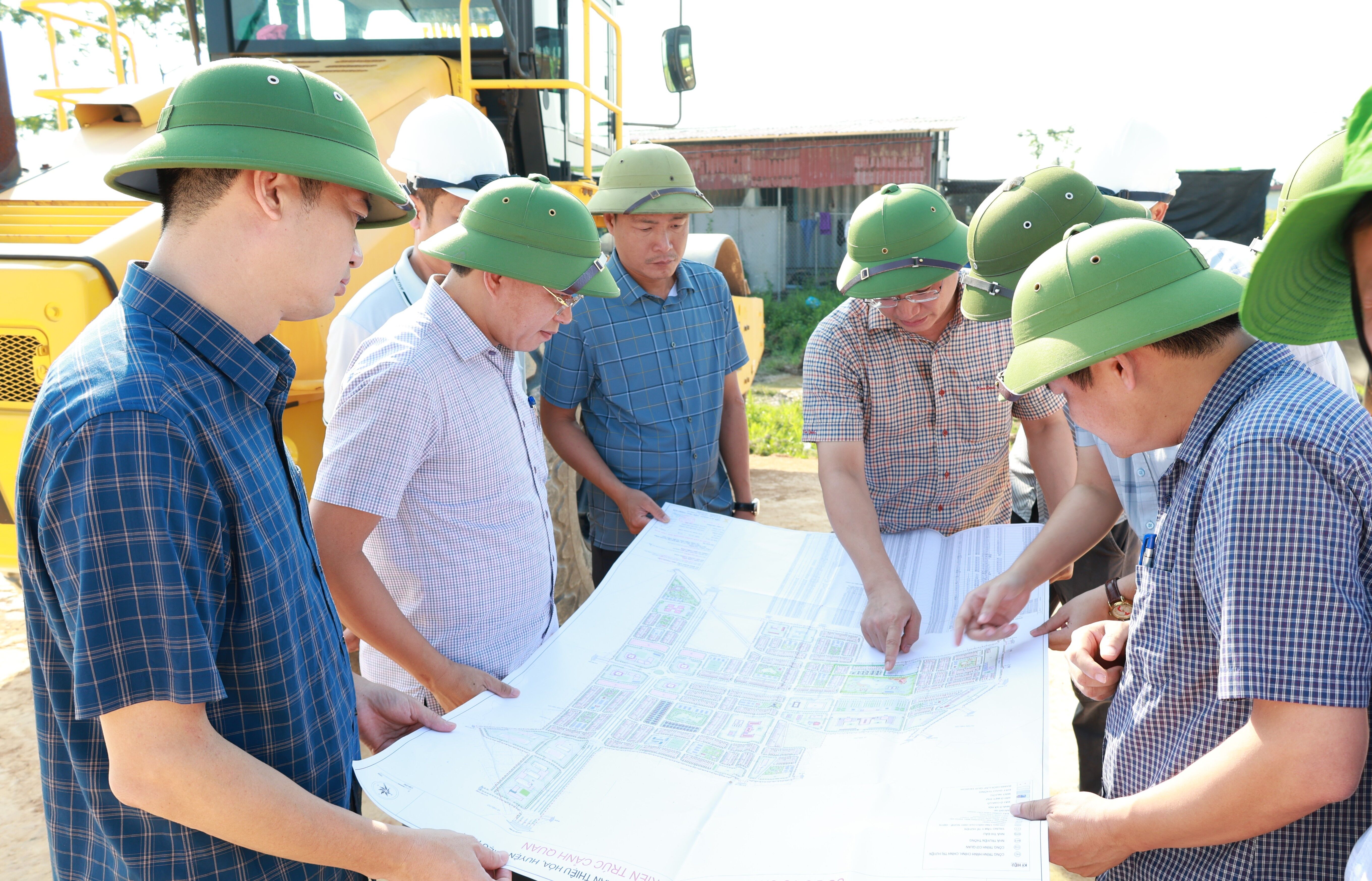 SẼ ĐẦU TƯ, NÂNG CẤP MỘT SỐ TUYẾN GIAO THÔNG TRÊN ĐỊA BÀN