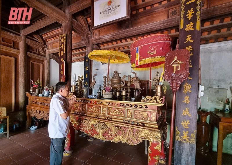 Anh-tin-bai