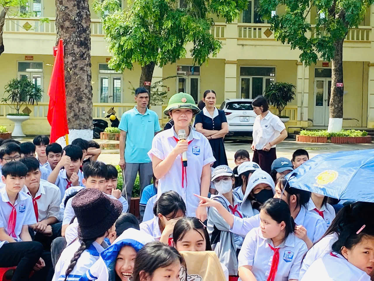 Anh-tin-bai