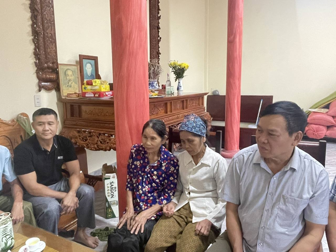 Anh-tin-bai