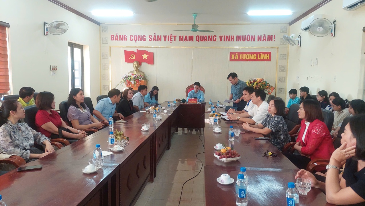 Description: C:\Users\User\Desktop\DANG CONG\z7223121484961_8971817deab0c43396d06a2d0f418cf6.jpg