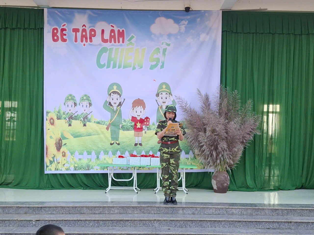 Description: C:\Users\User\Desktop\gặp măt\New folder\z7341911206526_17e260771a6bd361d02c67b147f51654.jpg