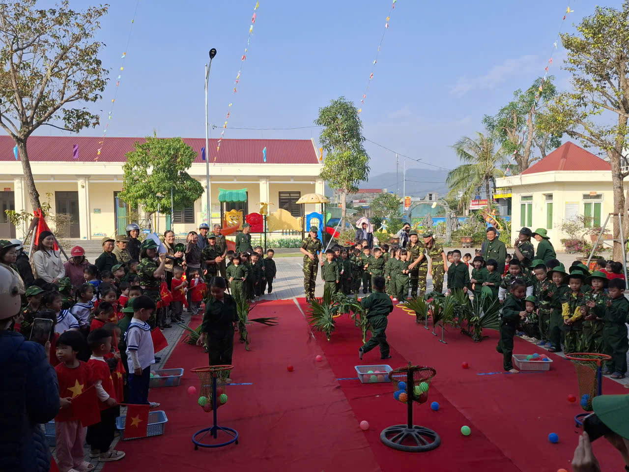 Description: C:\Users\User\Desktop\gặp măt\New folder\z7341939237941_cf8f3912a8b1dd28b75d8b4573dfc056.jpg