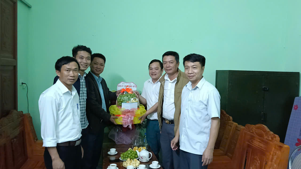 Description: C:\Users\User\Desktop\QS\z7353675223635_6dd772c9bcd2eb6af7a497f2b3e3f75b.jpg