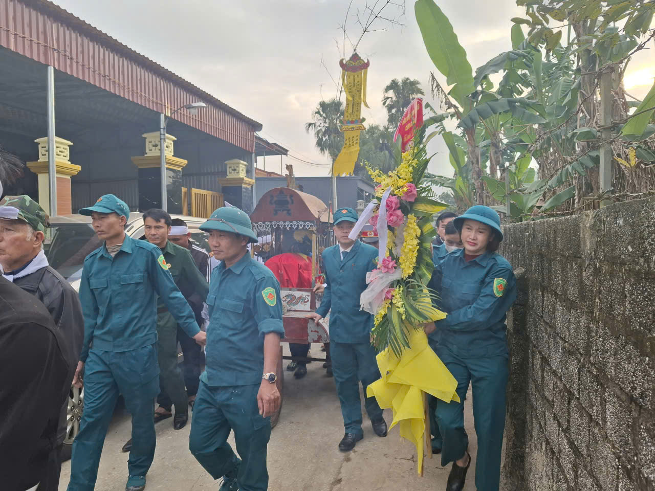 Description: C:\Users\User\Desktop\an tang\z7375944330371_8db09395ec2fa943ca1d4cd0e04ecda0.jpg