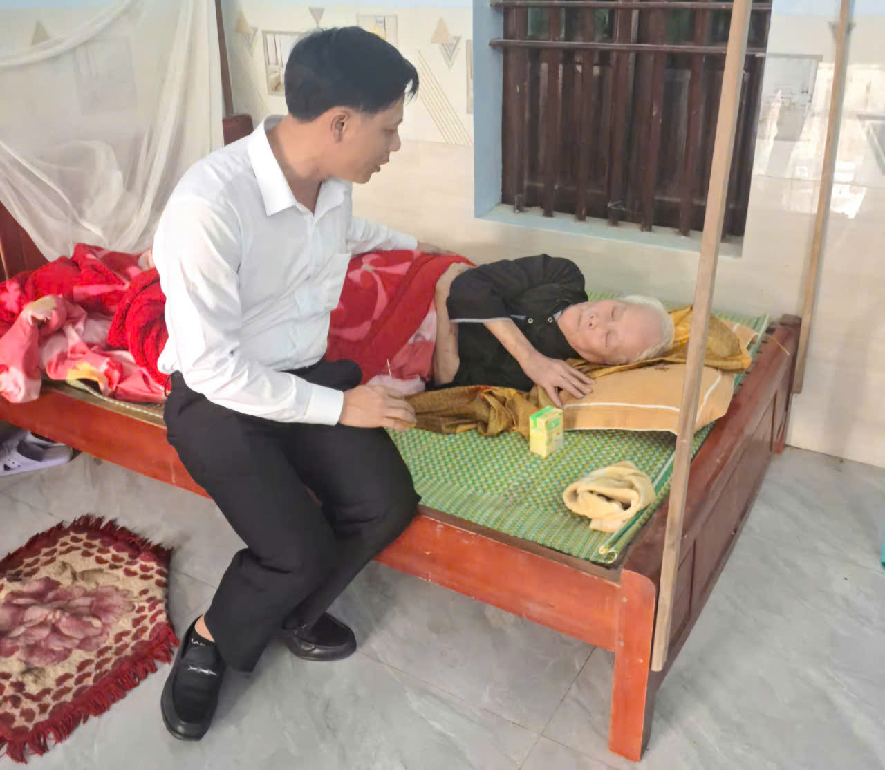 Description: C:\Users\User\Desktop\TẶNG qUA\z7510010706087_27ba8830911d4d39d9245c7e594f7622.jpg