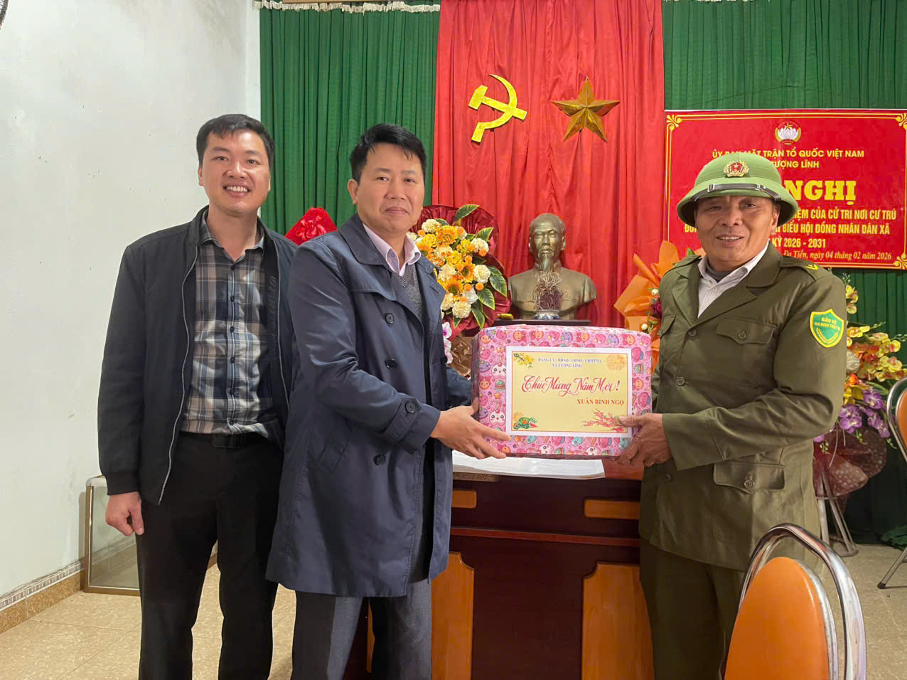 Description: C:\Users\User\Desktop\dfhfh\z7520615352176_1eaadd242f61386d71f57bc04e13c663.jpg