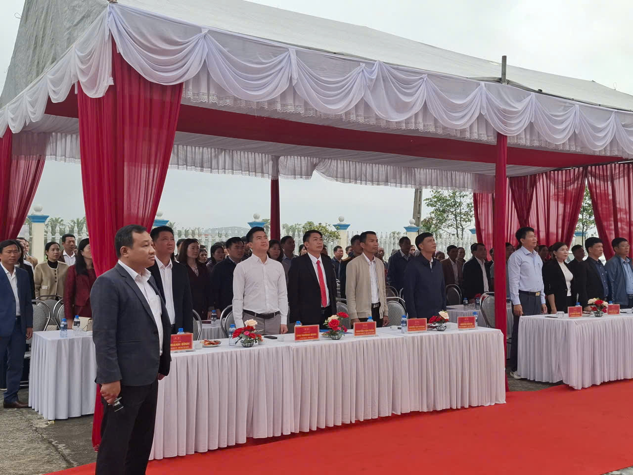 Description: C:\Users\User\Desktop\trong cay\z7552714595922_040abe35a4d8ce269fbe909a4c1e8110.jpg