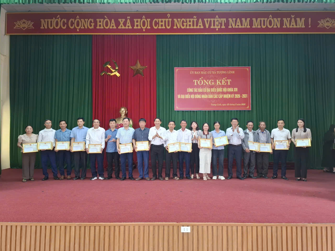 Description: C:\Users\User\Desktop\23.3\z7649790347999_d692c11832b44f09aade983c76956df6.jpg