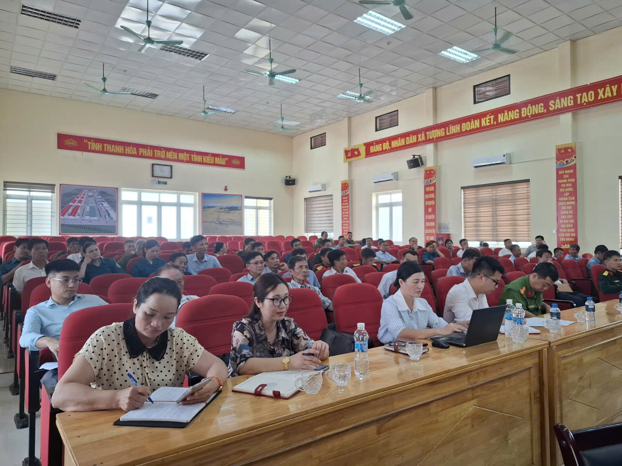 Description: C:\Users\User\Desktop\08.04\z7706230341855_94227c29b95d5d00727fd83c7ec790b2.jpg