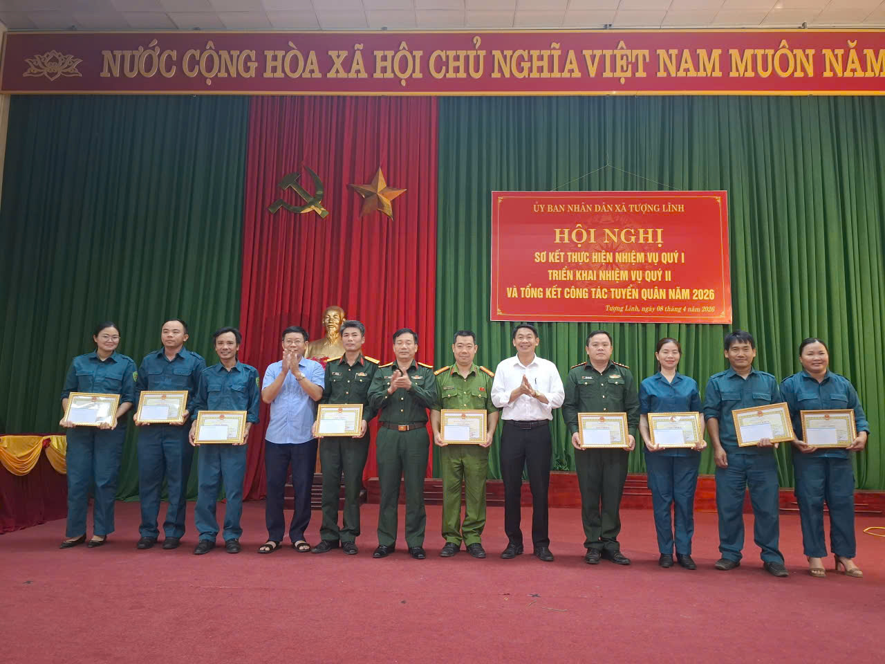 Description: C:\Users\User\Desktop\08.04\z7706230356898_76302af710fb7121c67978ca51ee0357.jpg