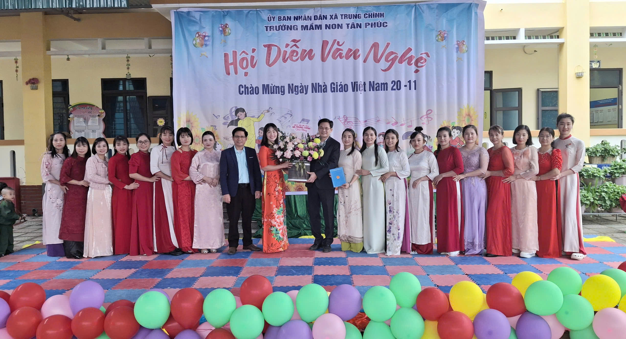 Anh-tin-bai