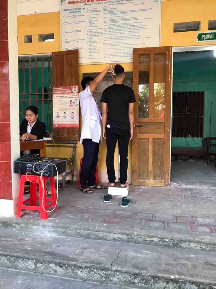tuyển quân 2.jpg