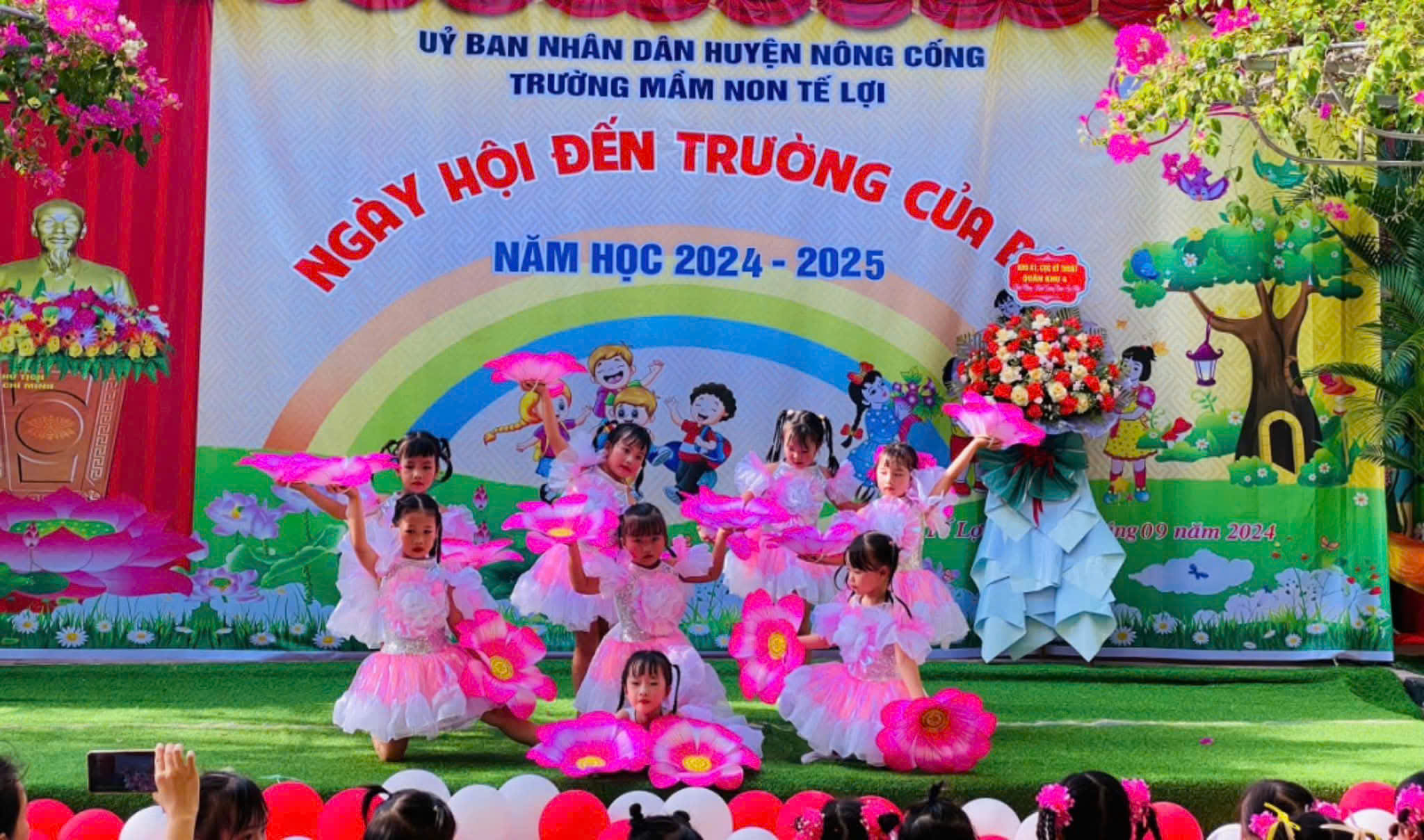 Anh-tin-bai