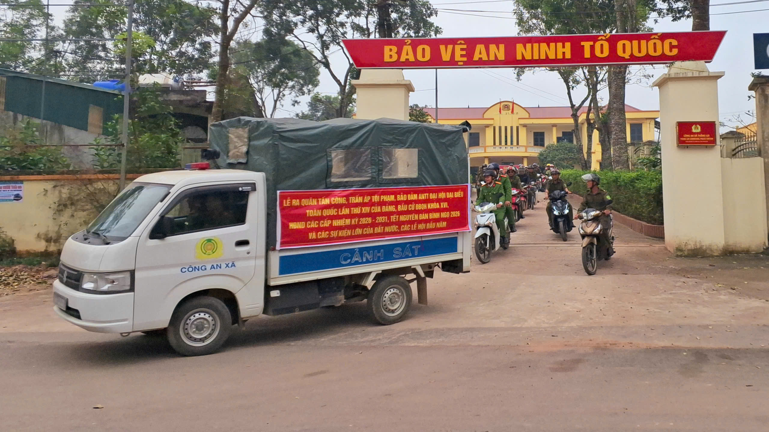 Công an xã Thắng Lợi ra quân ra quân thực hiện cao điểm tấn công, trấn áp tội phạm, bảo đảm an ninh, trật tự các sự kiện lớn và Tết Nguyên đán Bính Ngọ 2026