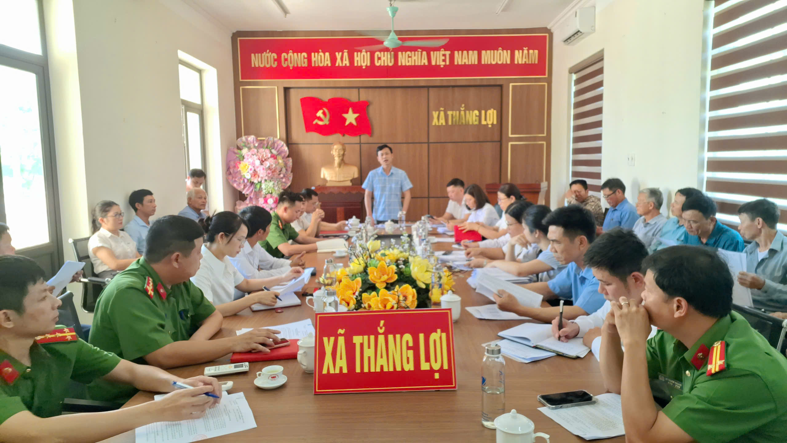UBND xã Thắng Lợi triển khai các quy định về chi trả an sinh xã hội không dùng tiền mặt