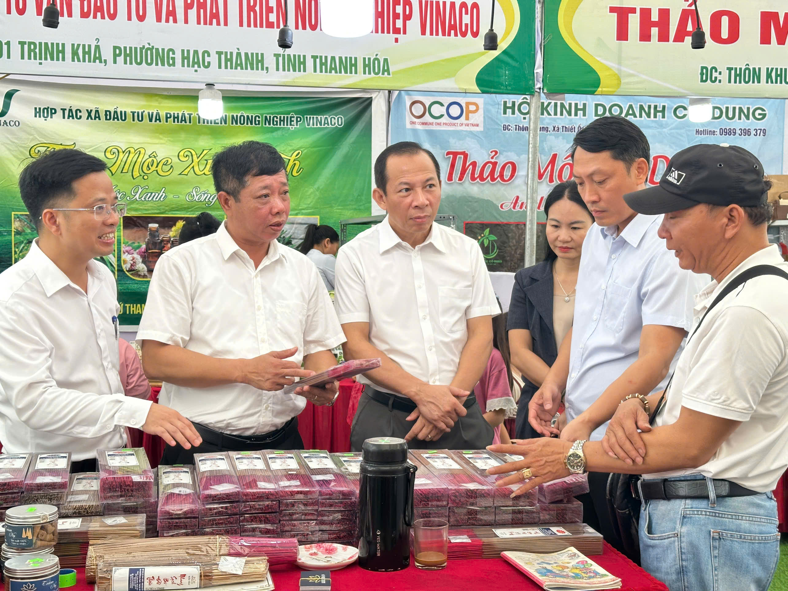 KHAI TRƯƠNG PHIÊN CHỢ GIỚI THIỆU NÔNG SẢN, THỰC PHẨM AN TOÀN TỈNH THANH HÓA NĂM 2026 TẠI XÃ NÔNG CỐNG
