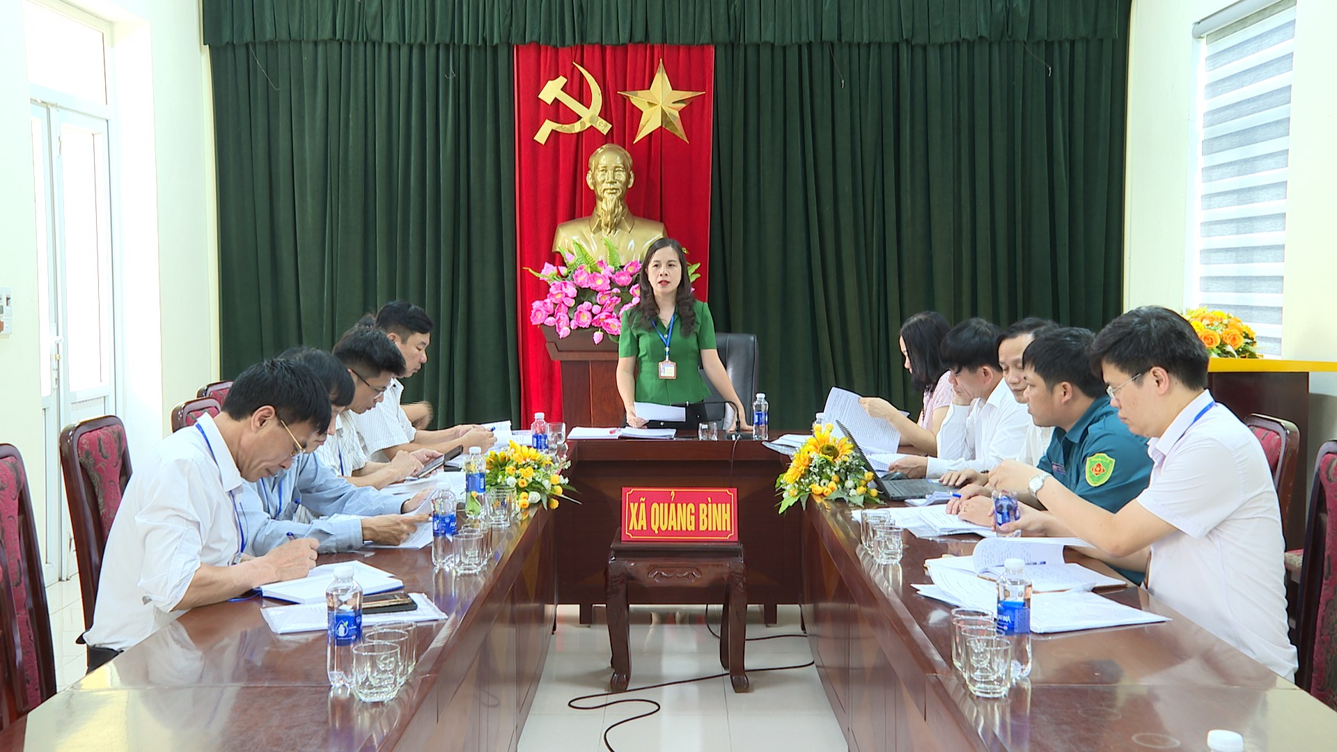 Anh-tin-bai
