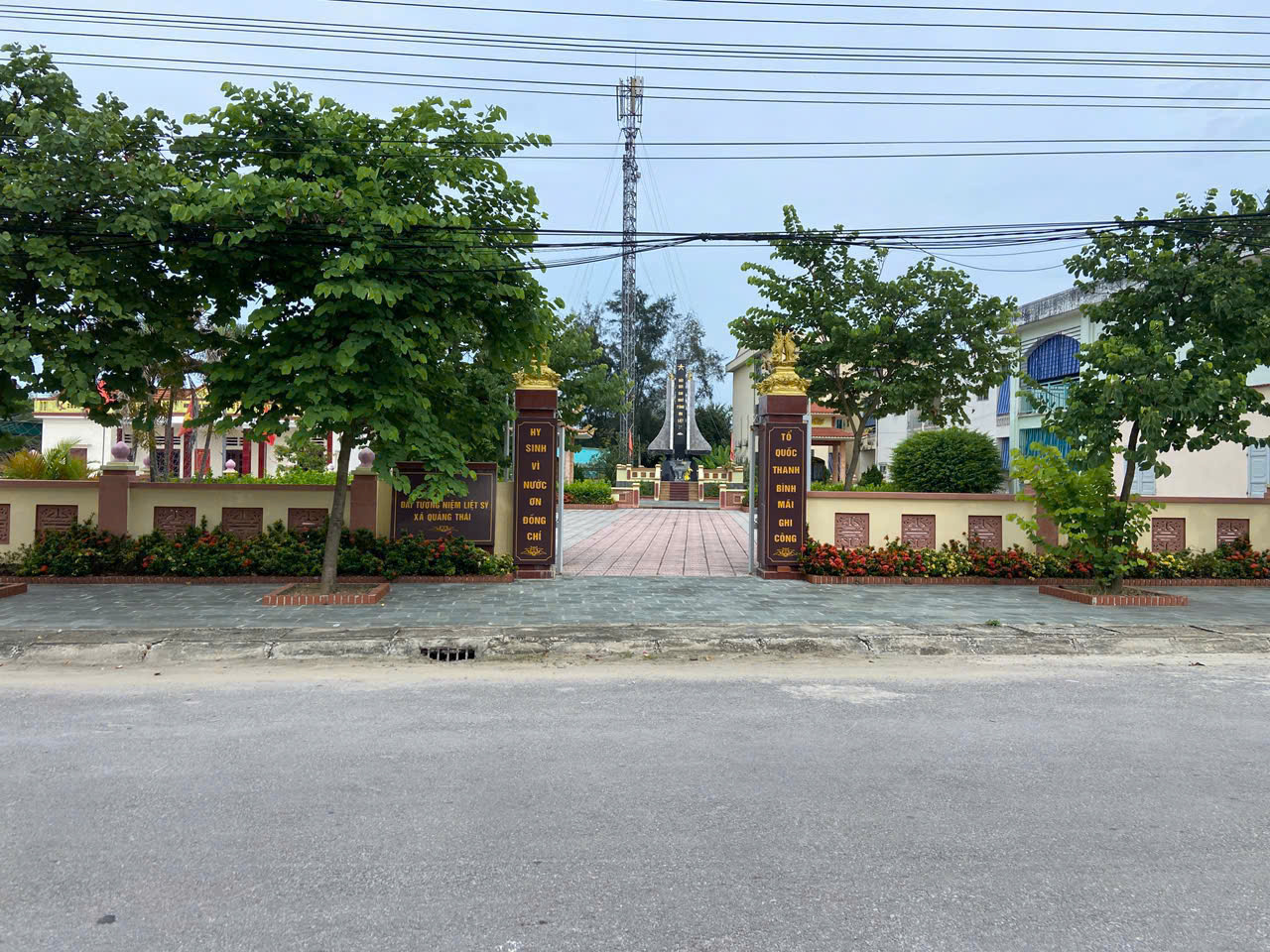 Anh-tin-bai