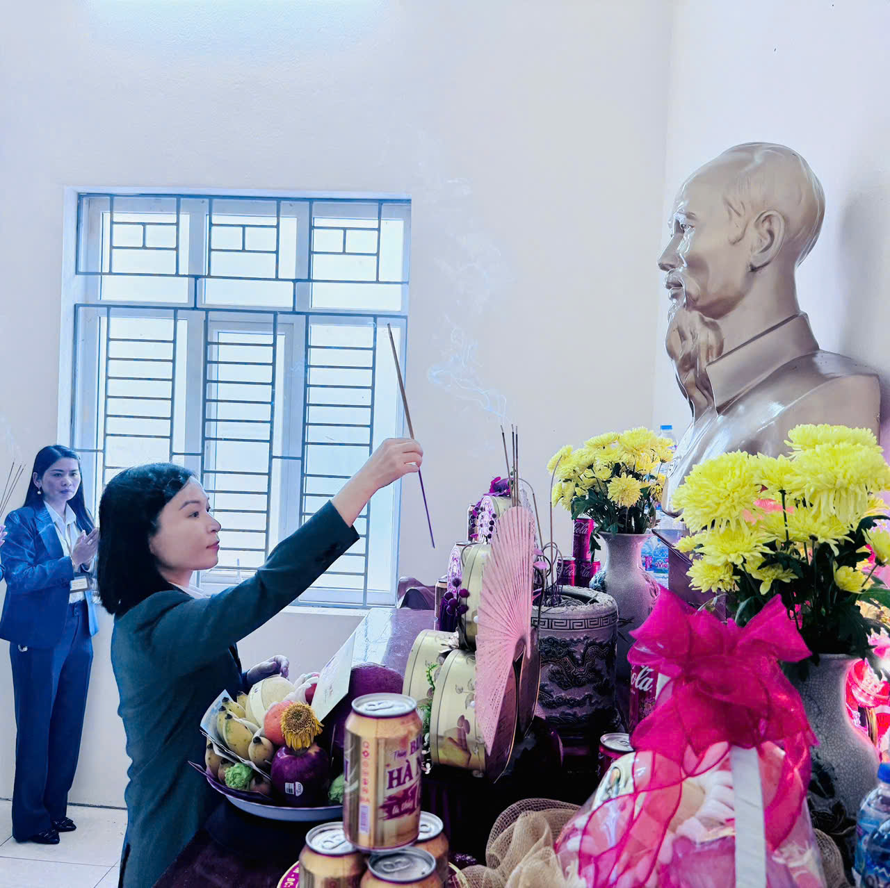 Anh-tin-bai