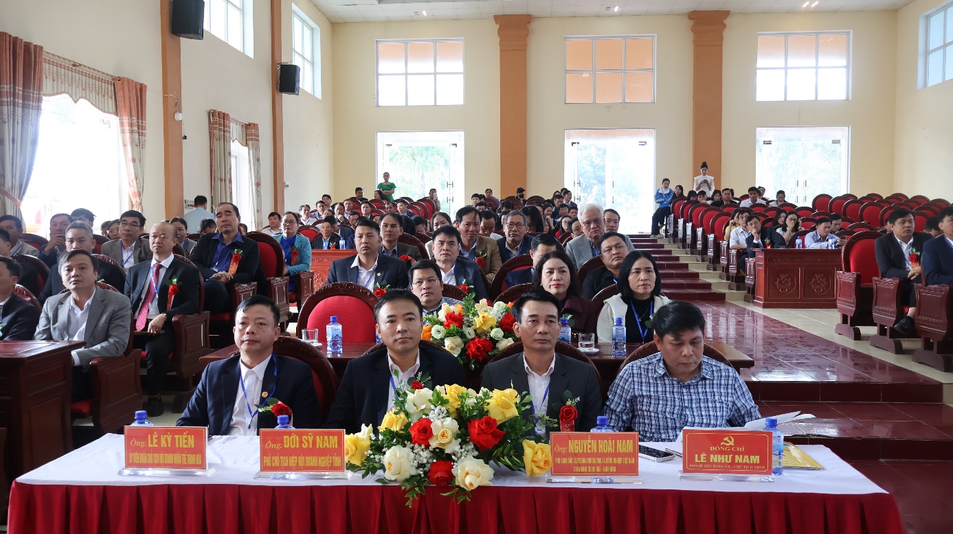 D:\Trung tâm CU DVC\Doanh Nghiệp QN\IMG_2726.JPG