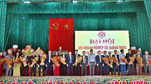 D:\Trung tâm CU DVC\Doanh Nghiệp QN\IMG_2854.JPG