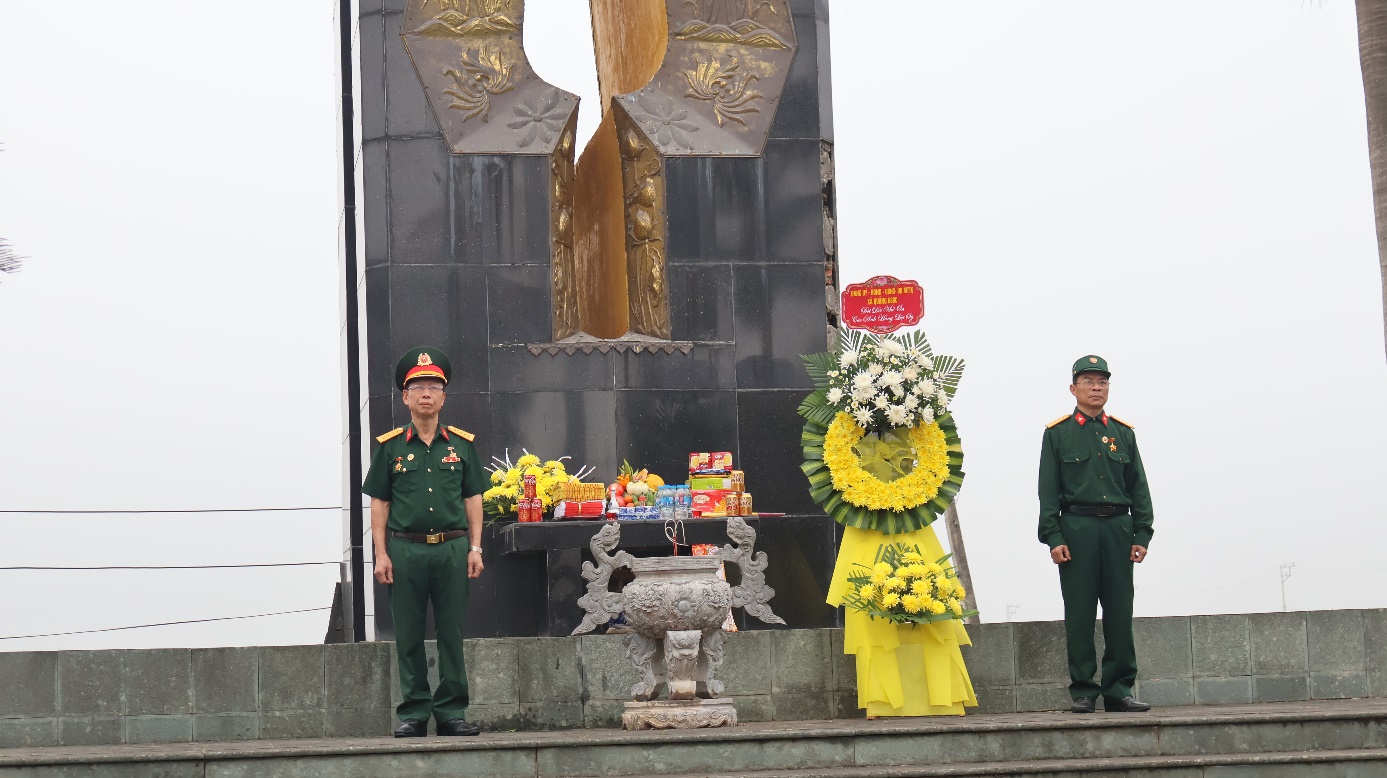 D:\Trung tâm CU DVC\2026\Viêng Tượng Đài Liệt sỹ\IMG_3322.JPG