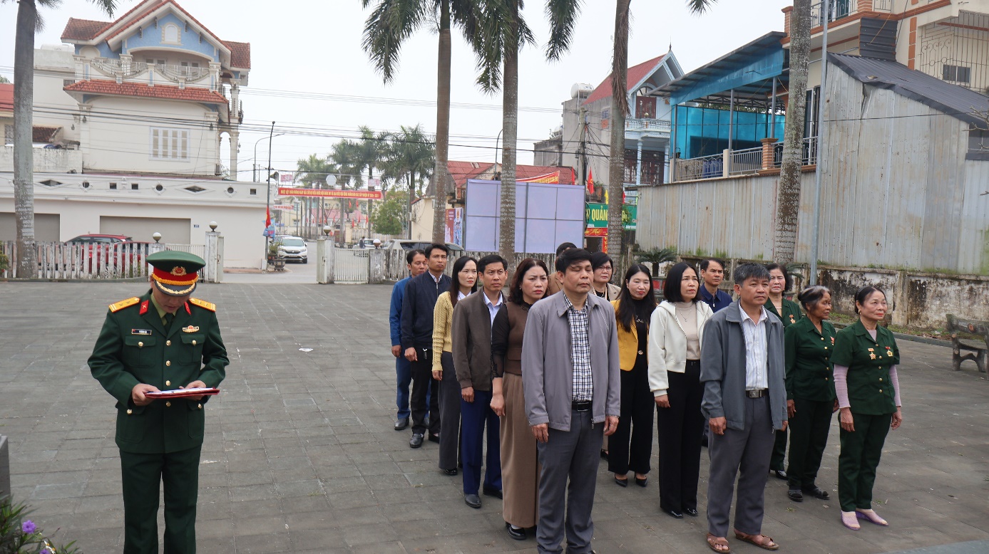 D:\Trung tâm CU DVC\2026\Viêng Tượng Đài Liệt sỹ\IMG_3324.JPG