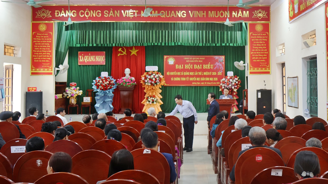 D:\Trung tâm CU DVC\2026\Khuyến Học 2026\Ảnh\IMG_3595.JPG