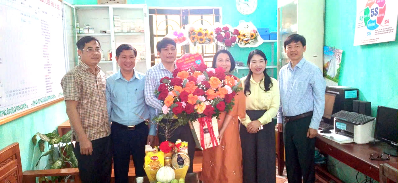 D:\Trung tâm CU DVC\2026\Y Tế\z7568816490283_87339839a511faa607ac73ab4667373d.jpg