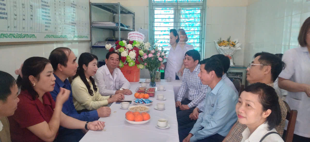 D:\Trung tâm CU DVC\2026\Y Tế\z7568816479234_18d8f69f539b6b17027852028c7ef497.jpg