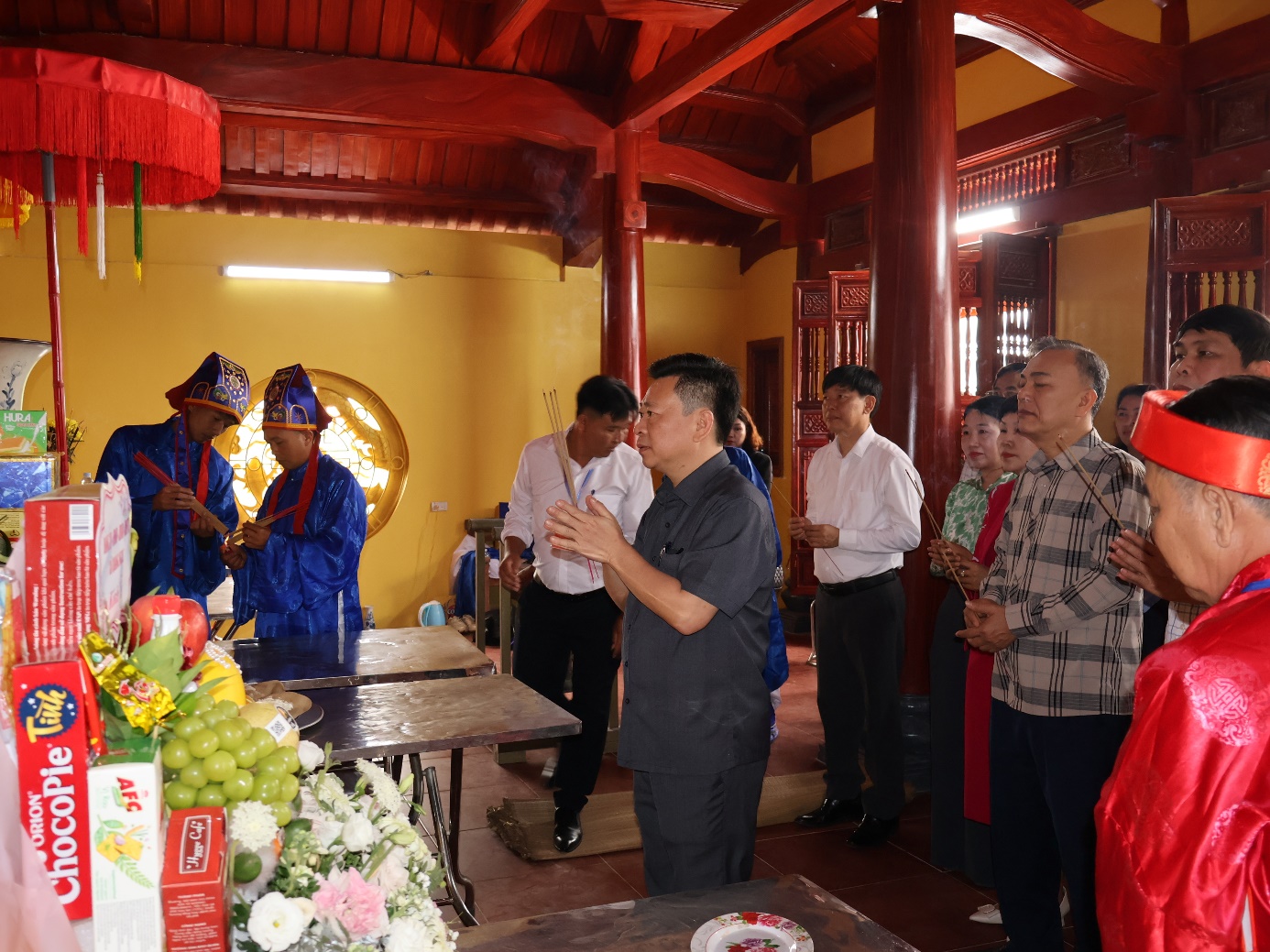 D:\Trung tâm CU DVC\2026\Tôn Giáo Tín ngưỡng\Nghè Quốc Mẫu Hoàng Bà Ngọc Bình\IMG_4579.JPG