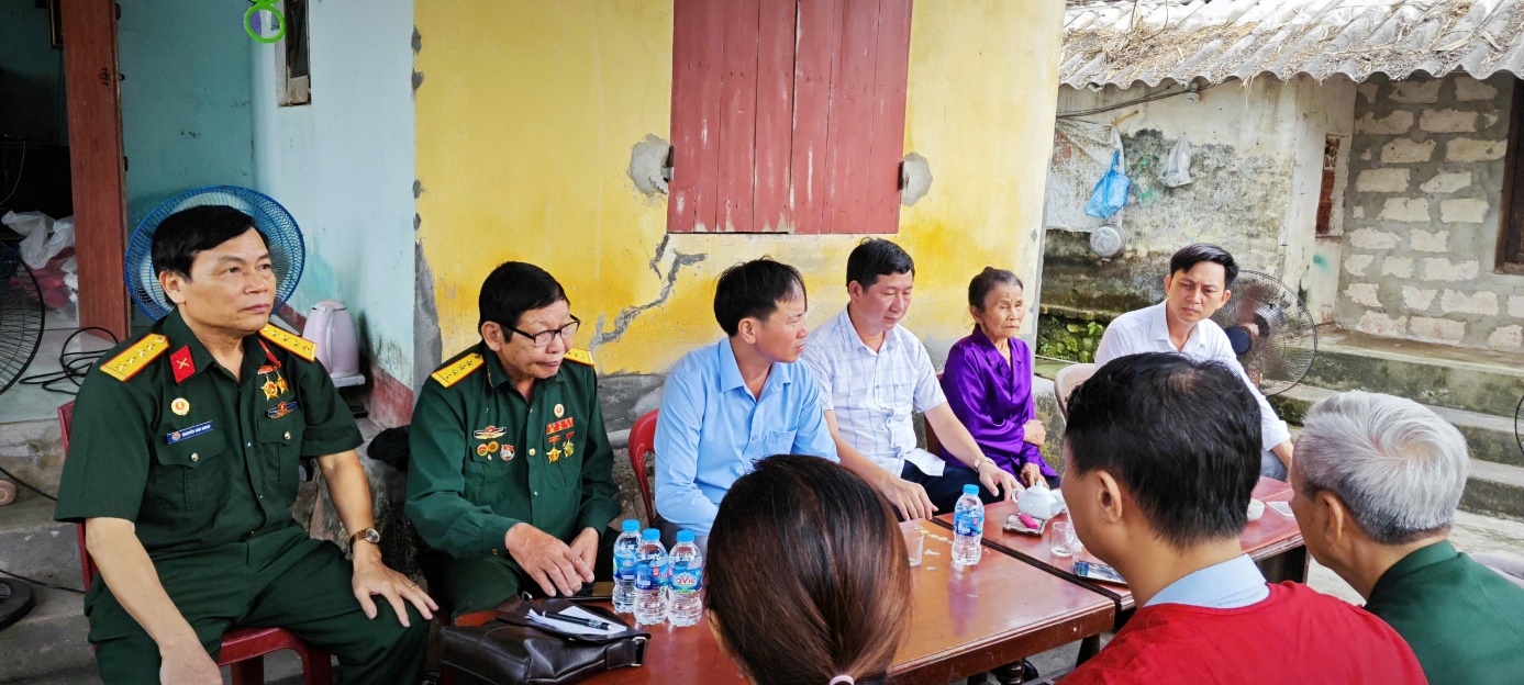D:\Trung tâm CU DVC\2026\Phòng Văn Hóa\Thuy\z7881129670756_7016113c1f954b943227b9918199f92b.jpg