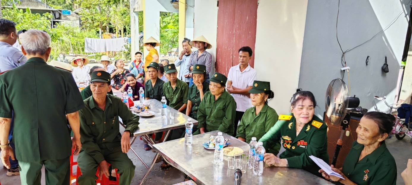 F:\Trung tâm CU DVC\2026\Phòng Văn Hóa\Thuy\z8019651186764_a5bf75d7ad1216ff299bcd4716311702.jpg