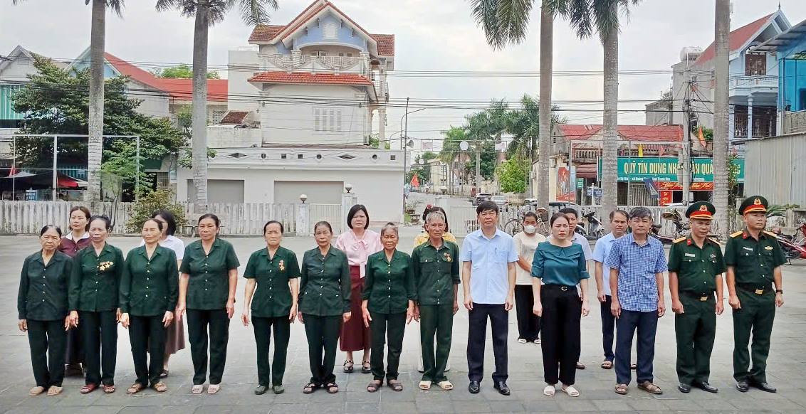 F:\Trung tâm CU DVC\2026\27.7.2026\1784771372368_2219369348850379705_g5875978979112379390_e0ffaf45c16cff3dfbcc588d93ce3083.jpg