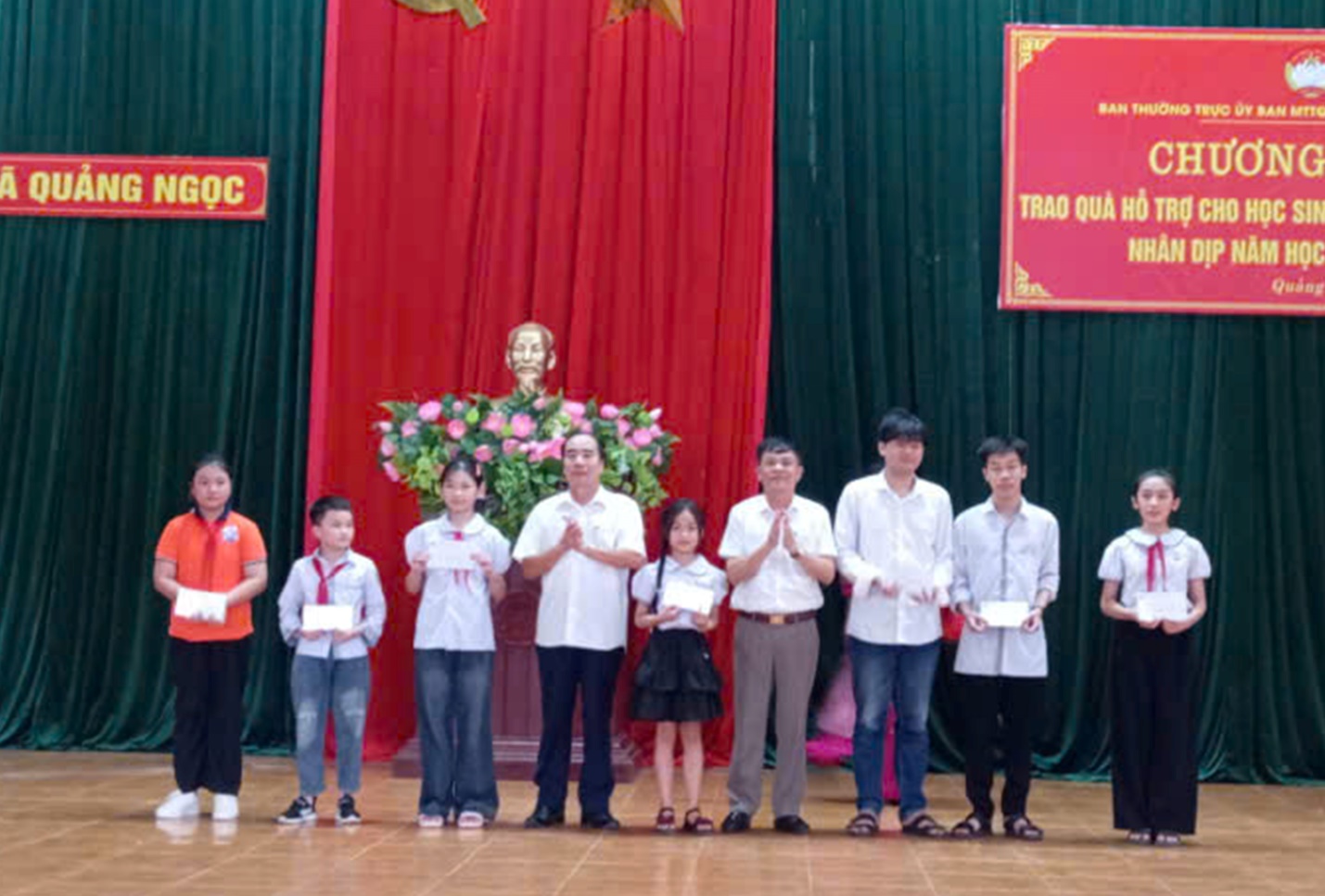 F:\Trung tâm CU DVC\2026\Mặt Trận Xã\1787818962854_1653184984778989188_1653184984778989188_473052d992889acb8cf3e7eb19837602.jpg